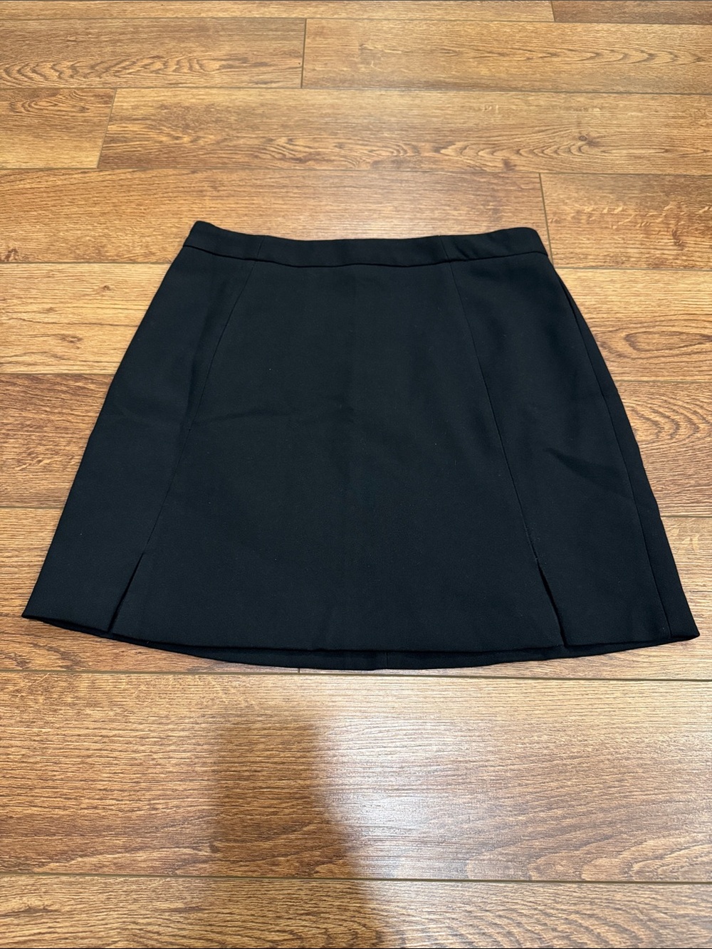 NWOT Banana Republic Skirt